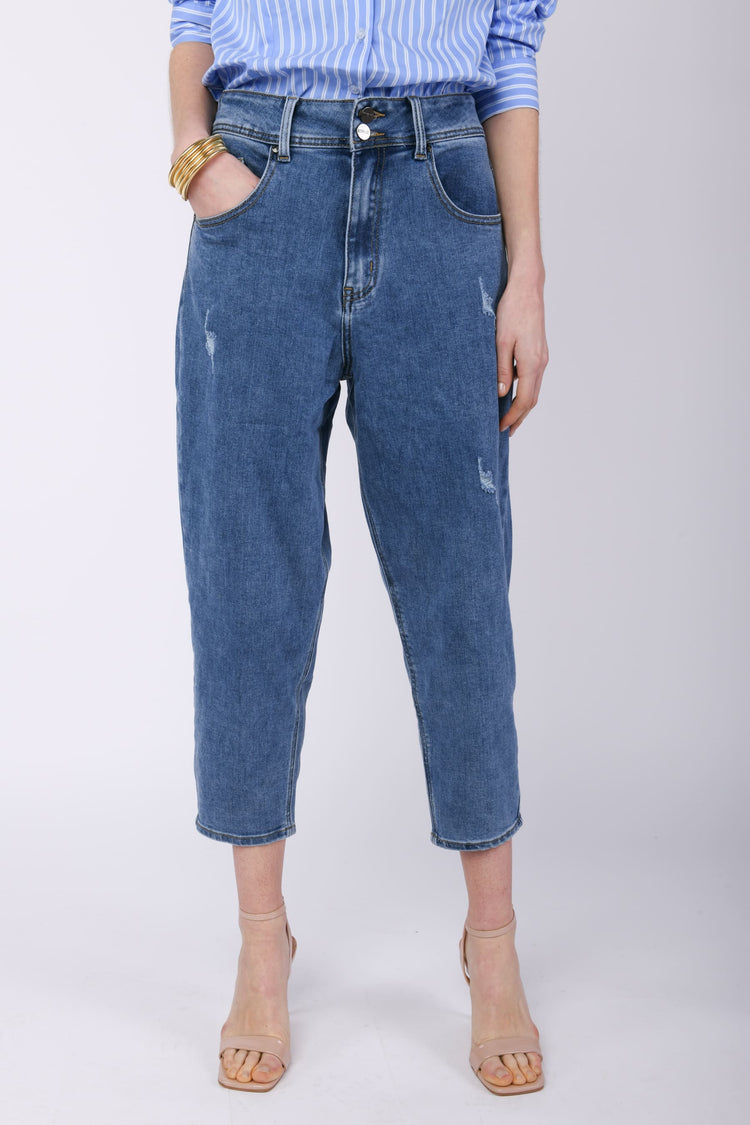 Mom fit jeans