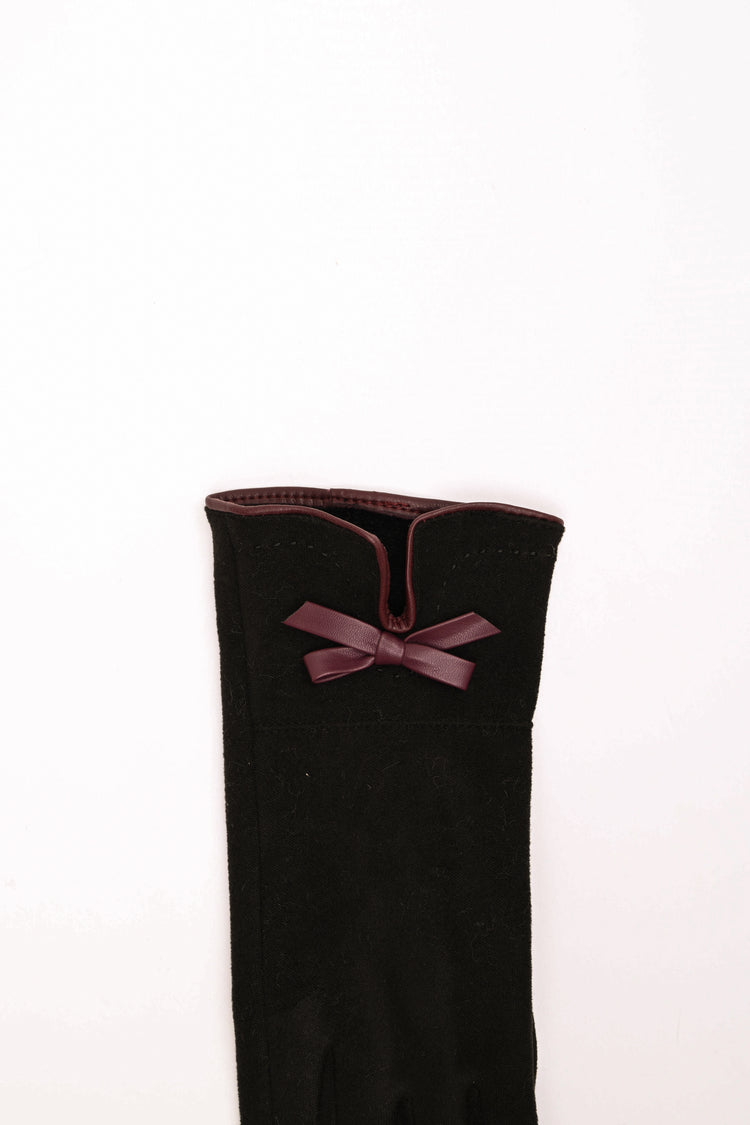 Faux leather bow and piping gloves