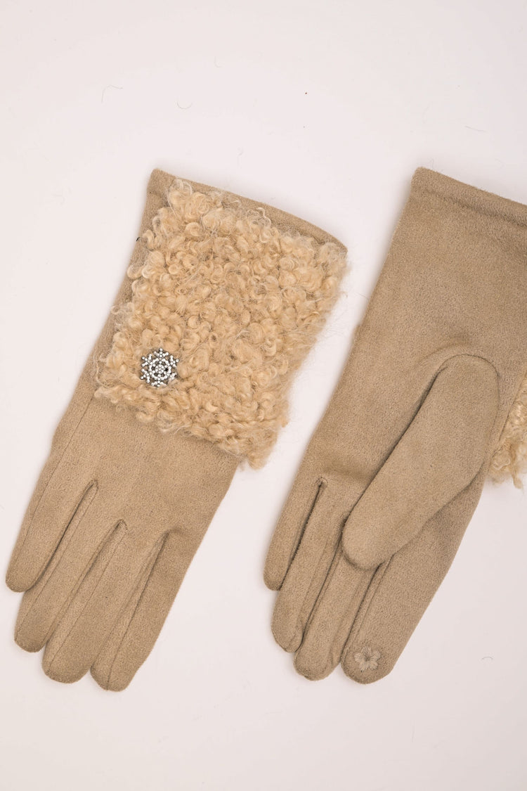 Pin-detail & shearling gloves