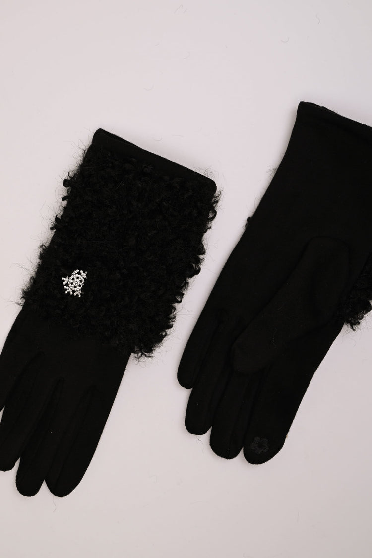 Pin-detail & shearling gloves