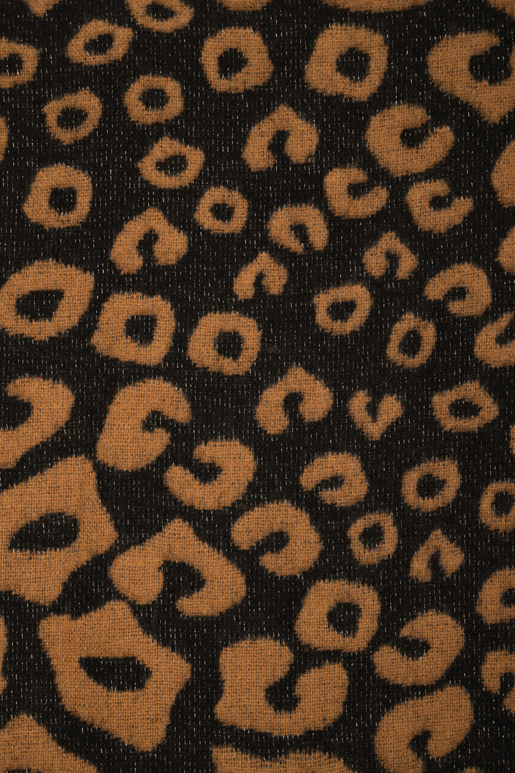 Animalier print scarf