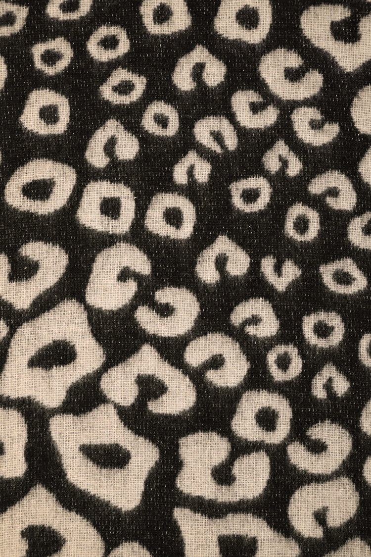 Animalier print scarf