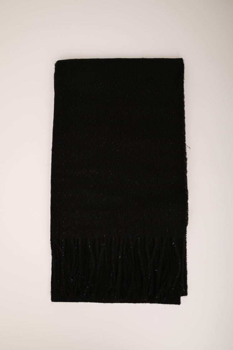 Fringed solid color scarf