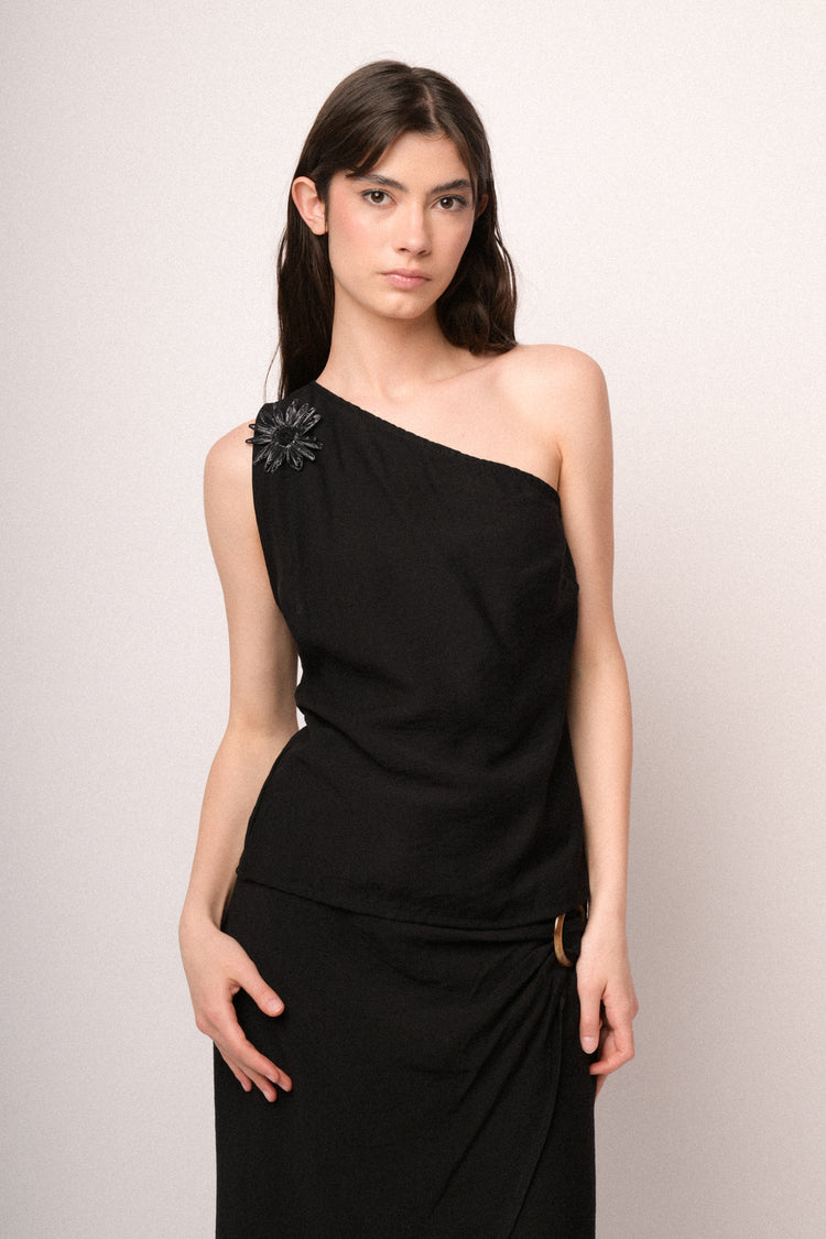 Black 3D flower one-shoulder top