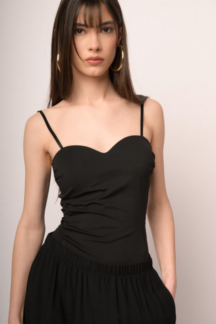 Black sweetheart neckline bustier camisole