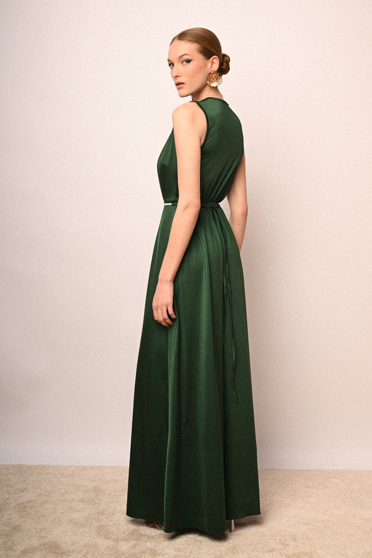 Jewel-belt pleated long dress