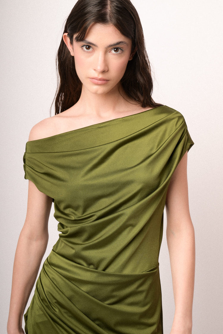 Green gathered satin split off-the-shoulder gown