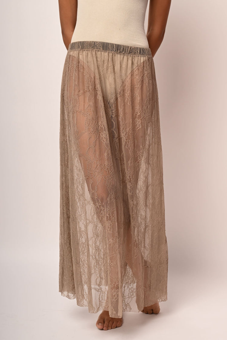Lace long skirt