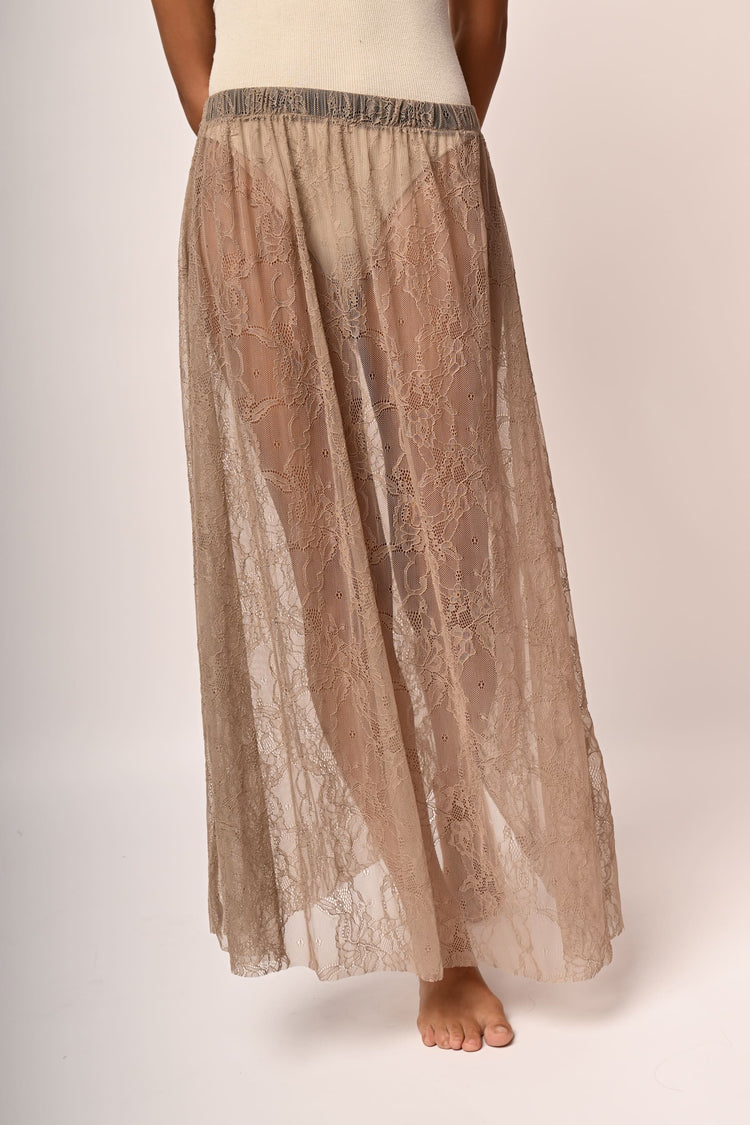 Lace long skirt