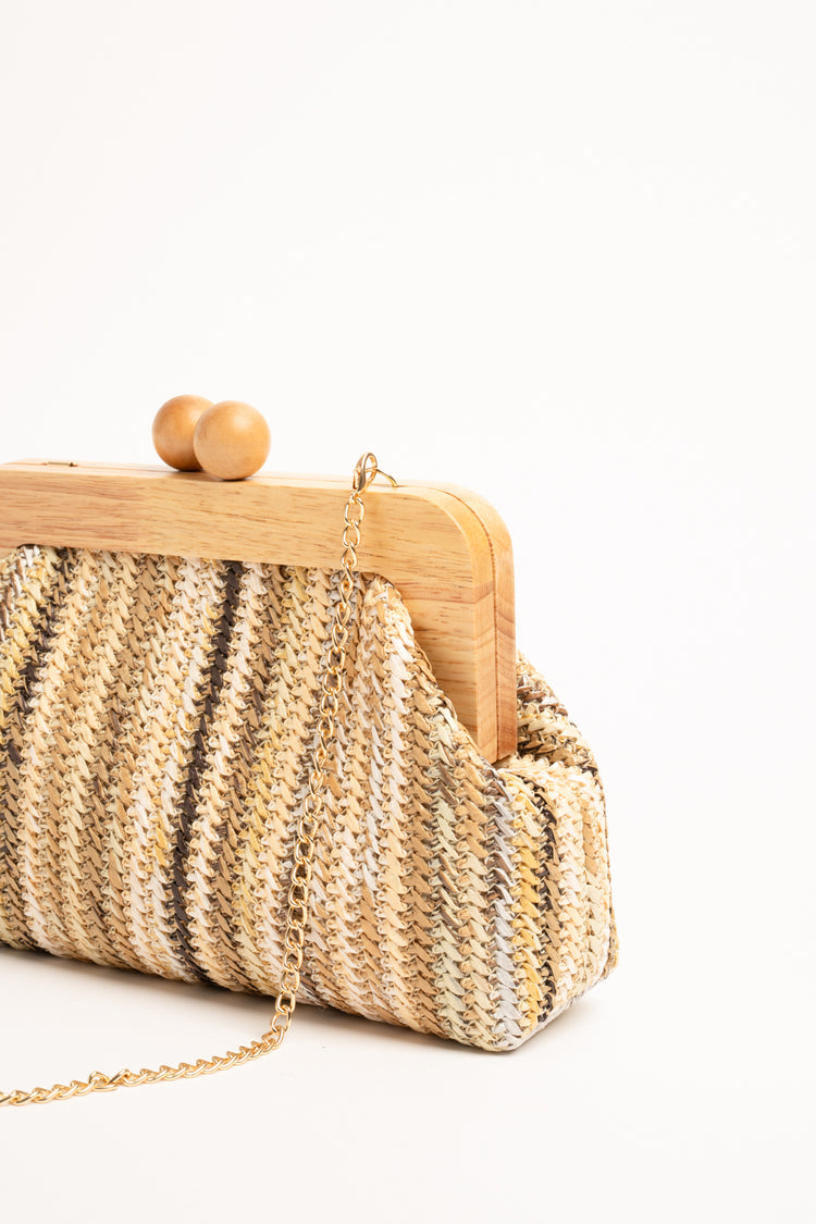 Beige striped straw clutch