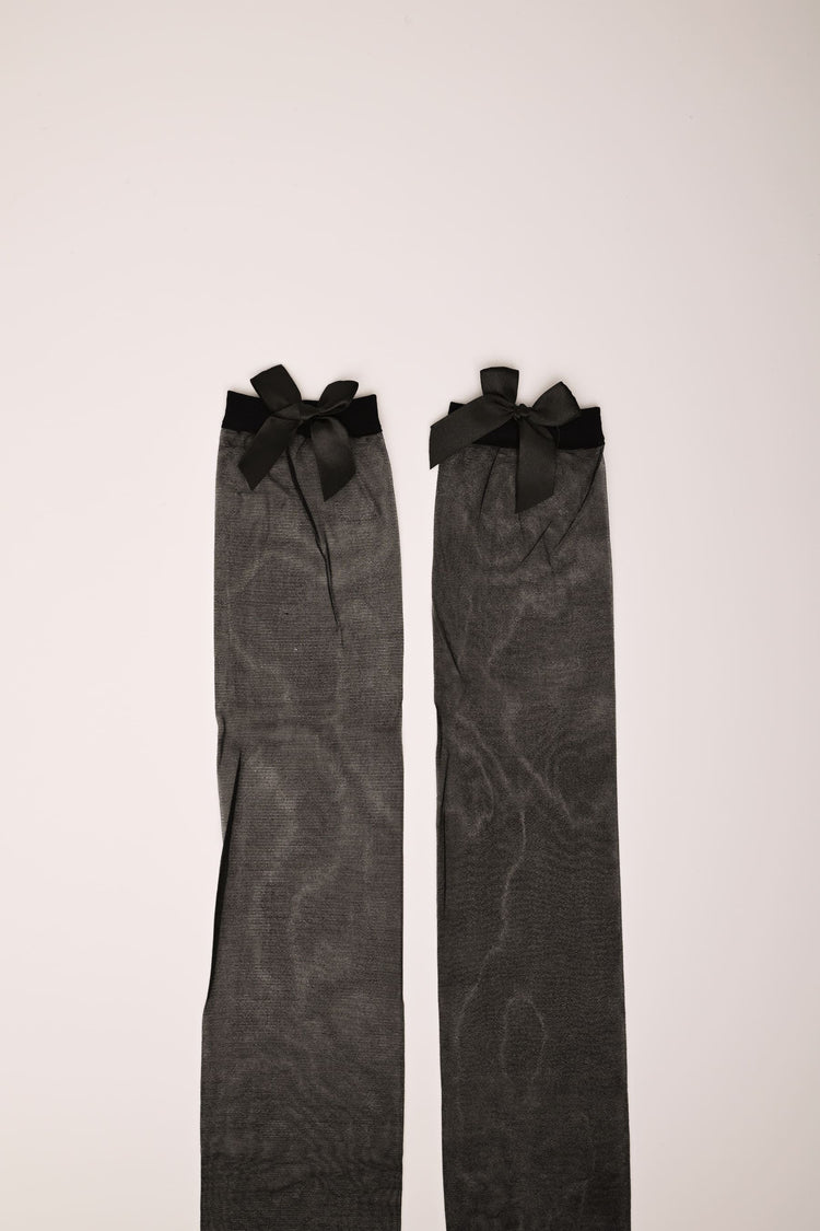 Bow stockings