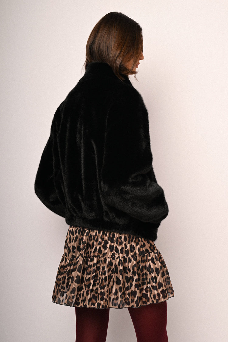 Zip-up faux fur jacket