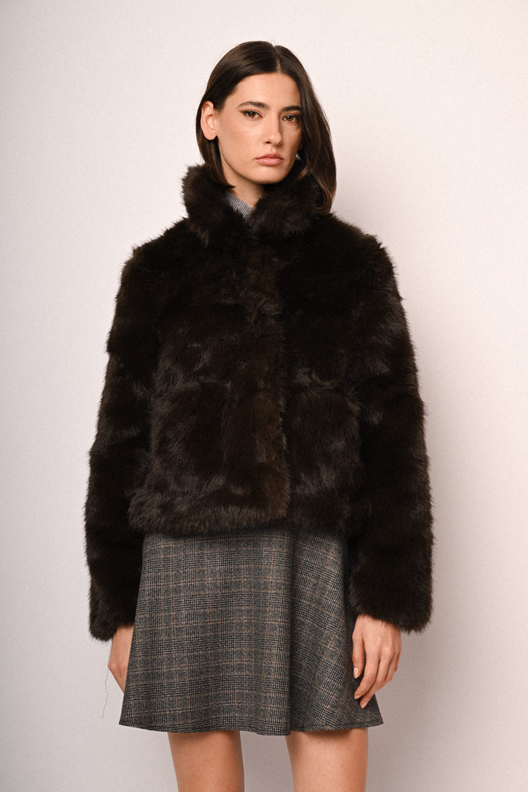 Faux fur short jacket