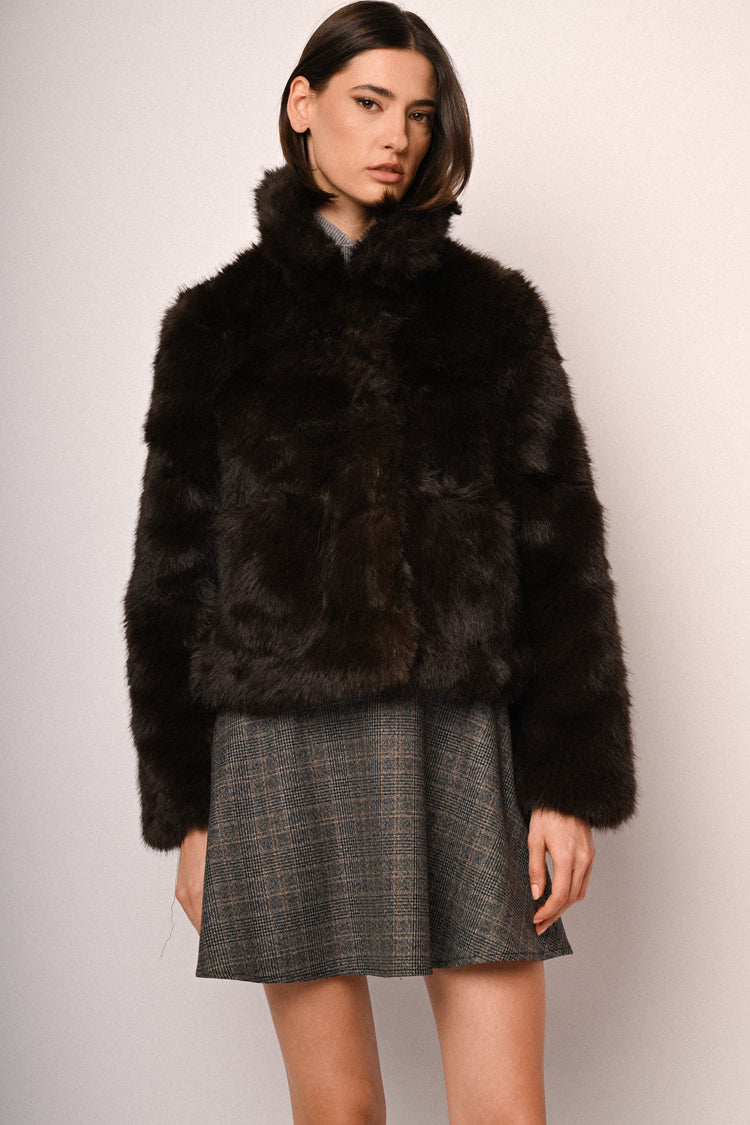 Faux fur short jacket