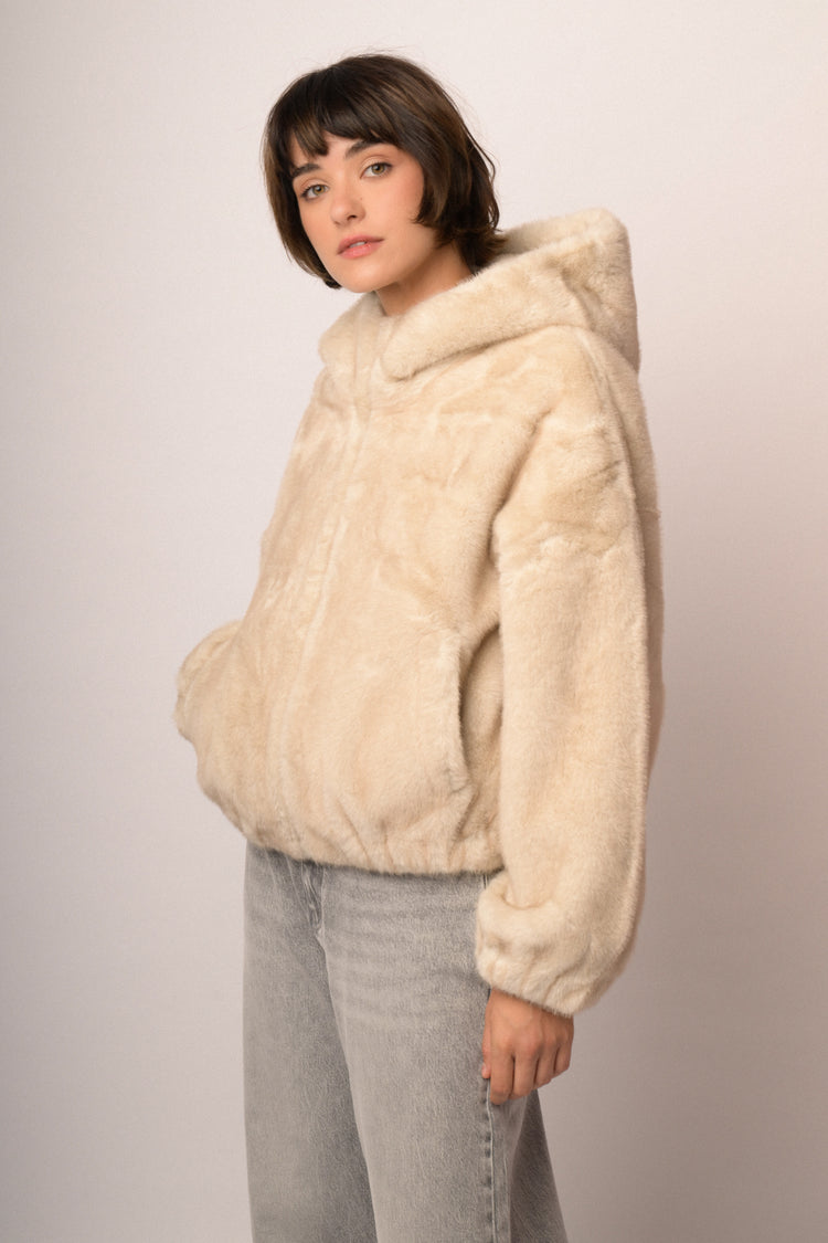 Giacca pelosa casual con zip e cappuccio