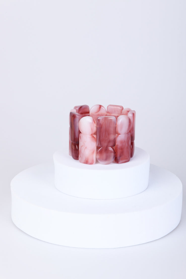 Enameled resin elastic bracelet