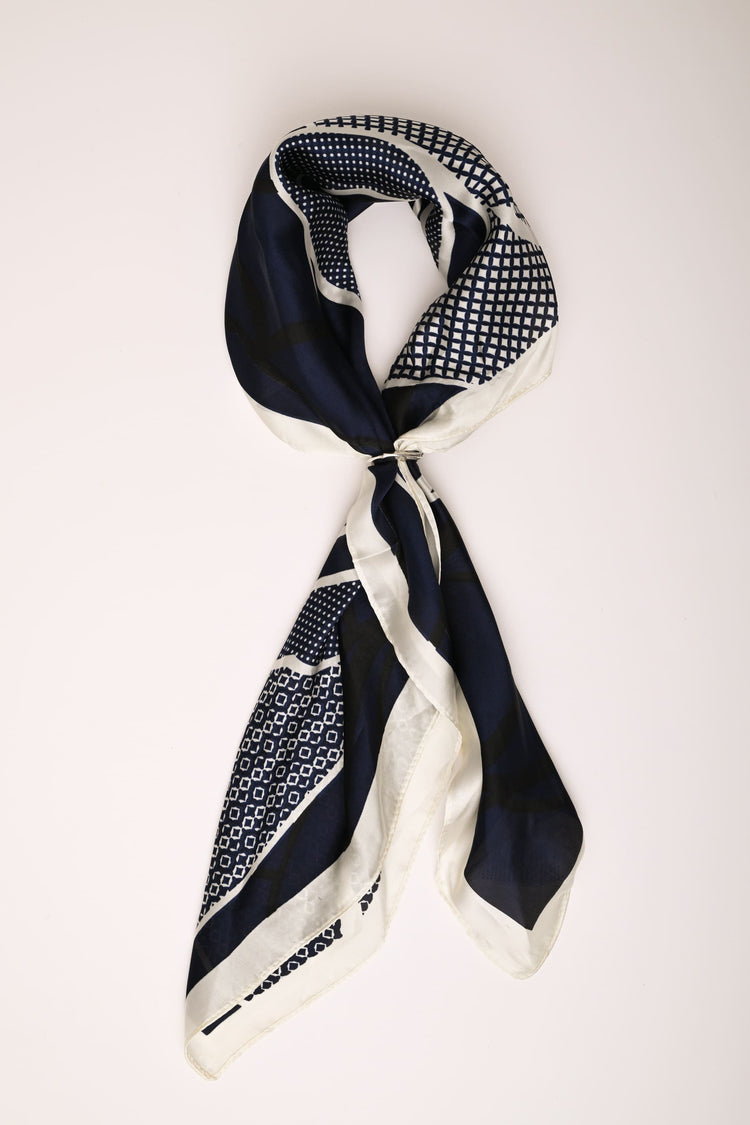 Geometric patchwork print scarf