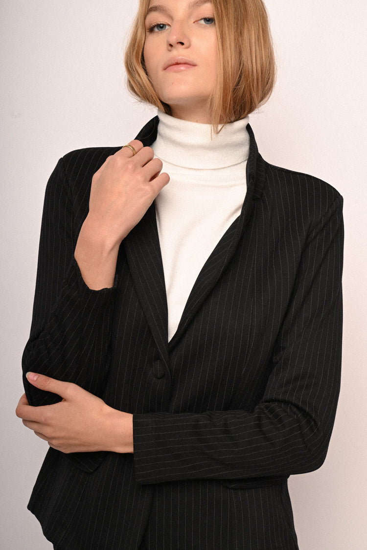 Pinstriped single-breasted blazer