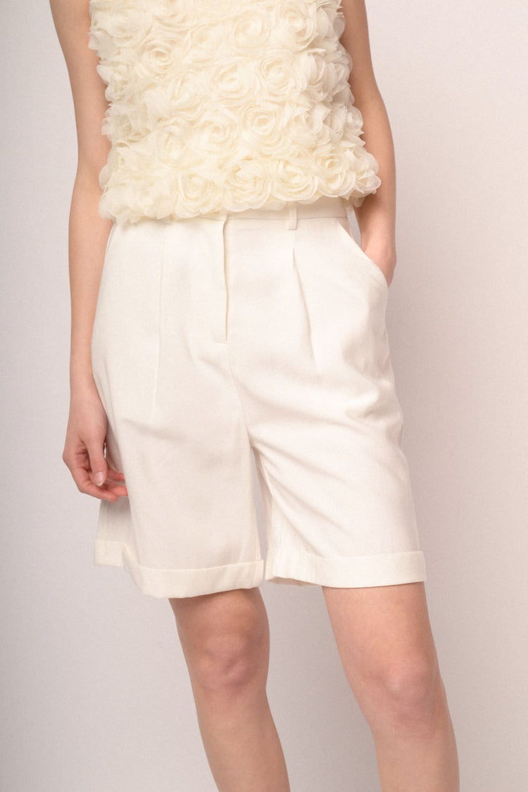 White Bermuda shorts