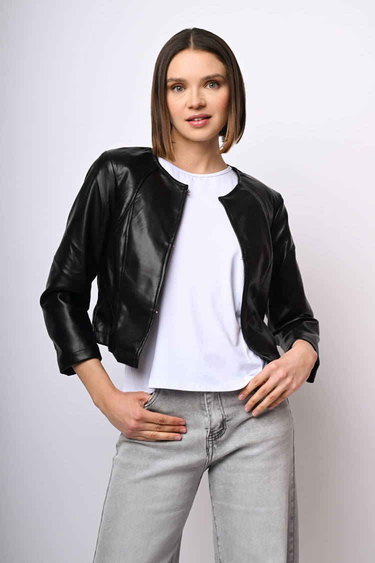 Hooks-and-eyes faux leather jacket