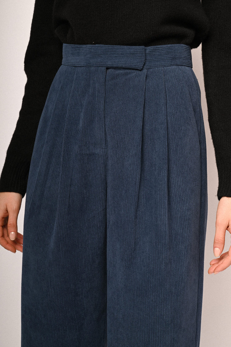 Corduroy wide-leg trousers