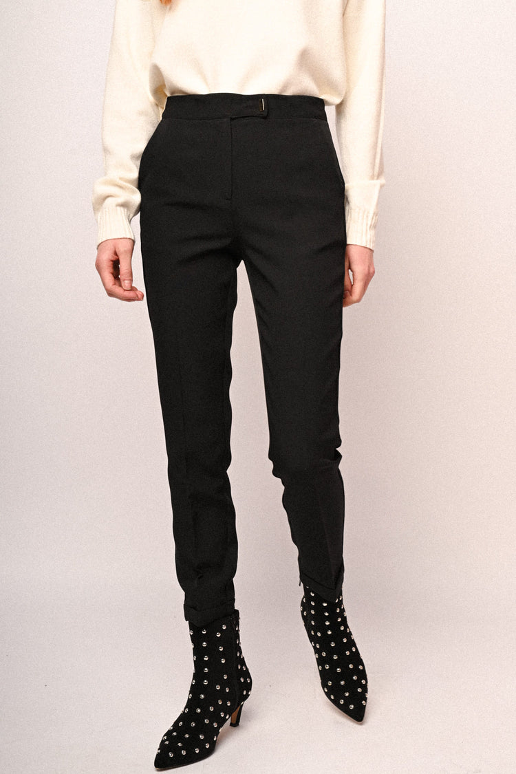 Turn-up slim-fit trousers