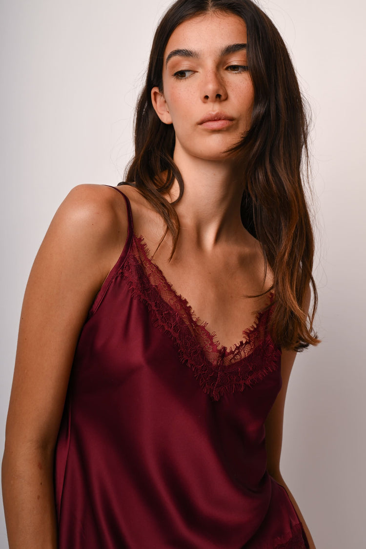Lace-trimmed satin camisole