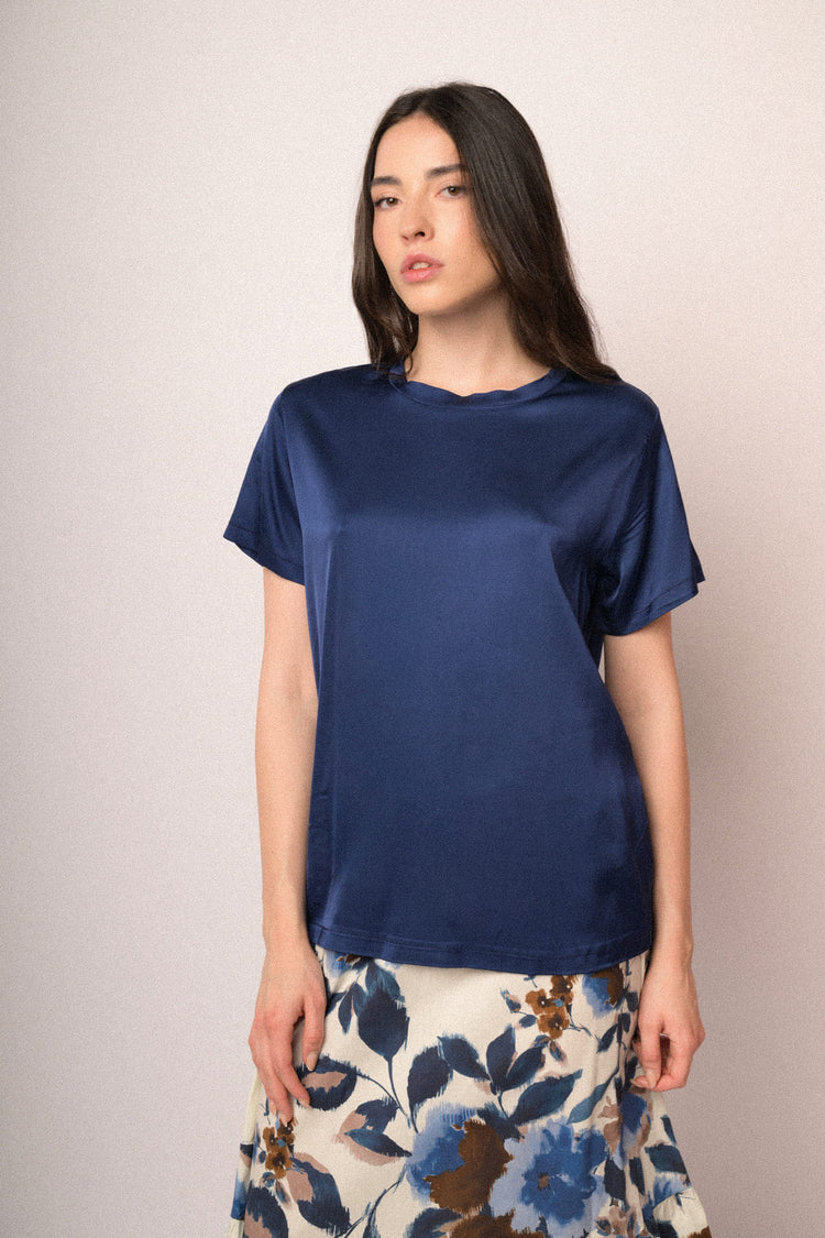 Blue satin viscose t-shirt