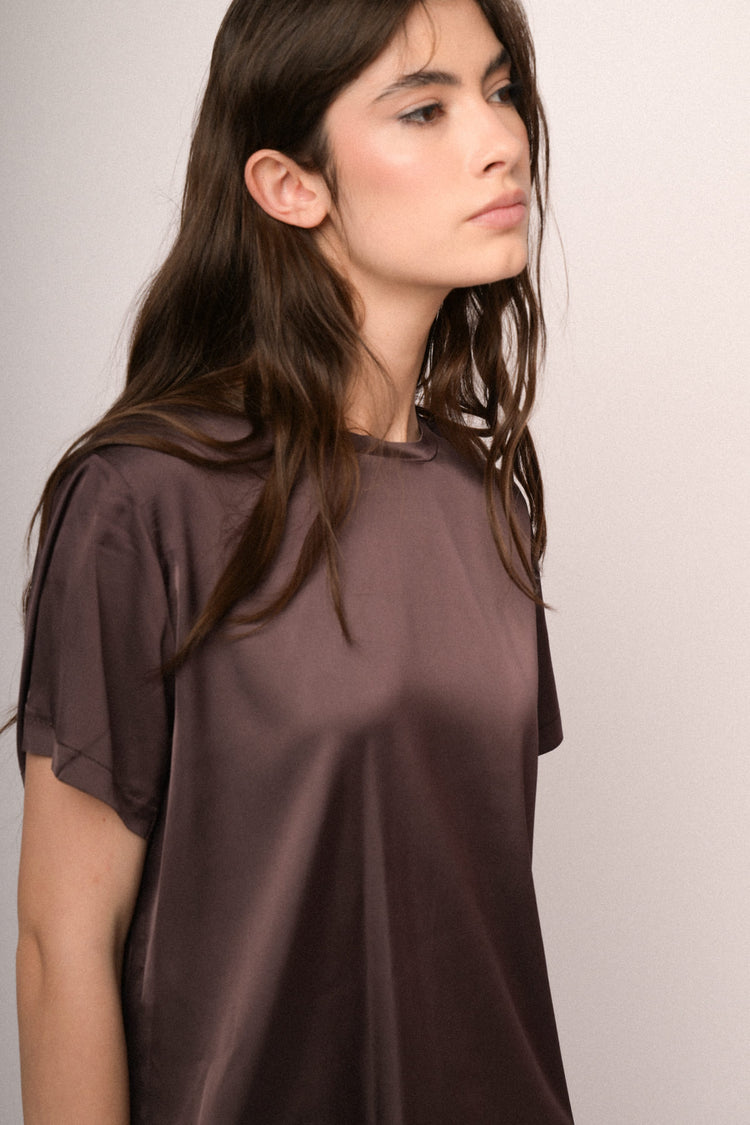 Chocolate satin viscose t-shirt