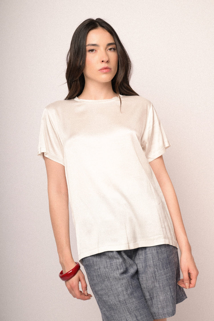 White satin viscose t-shirt