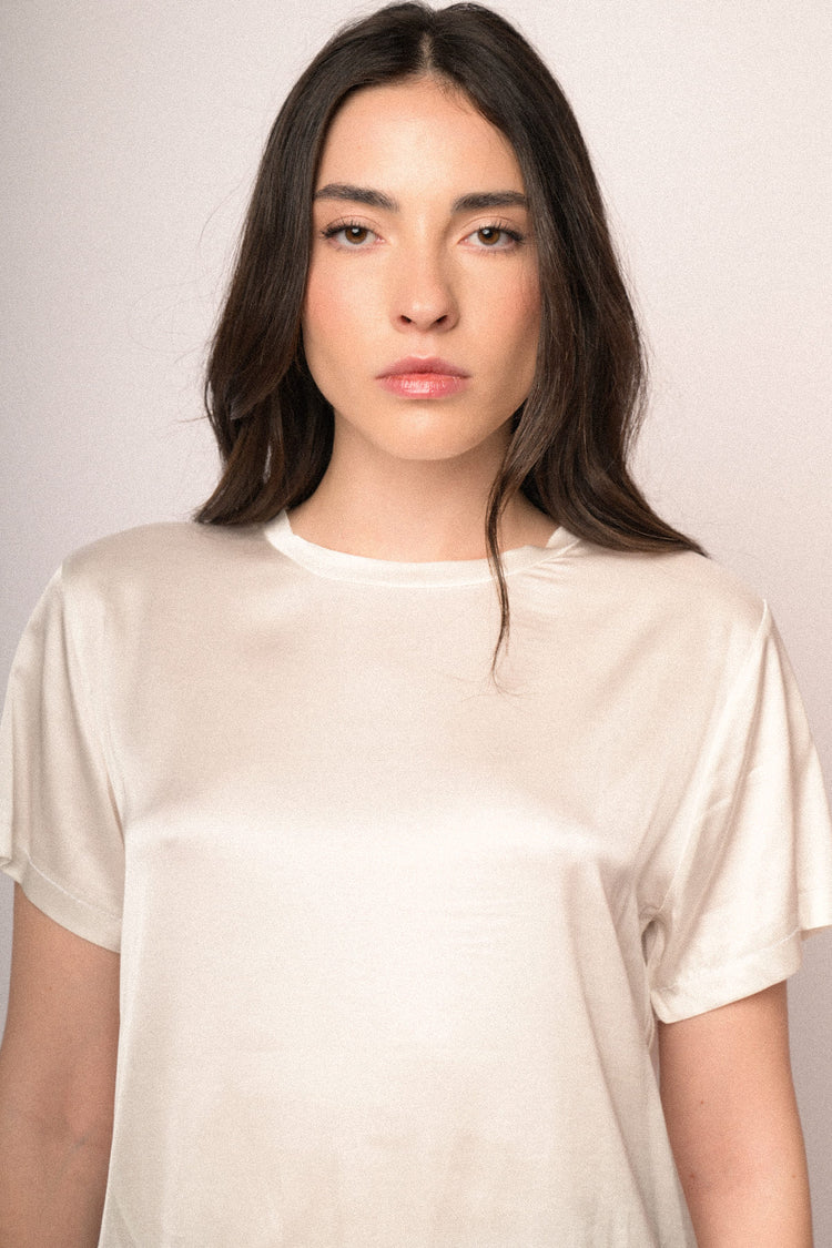 White satin viscose t-shirt