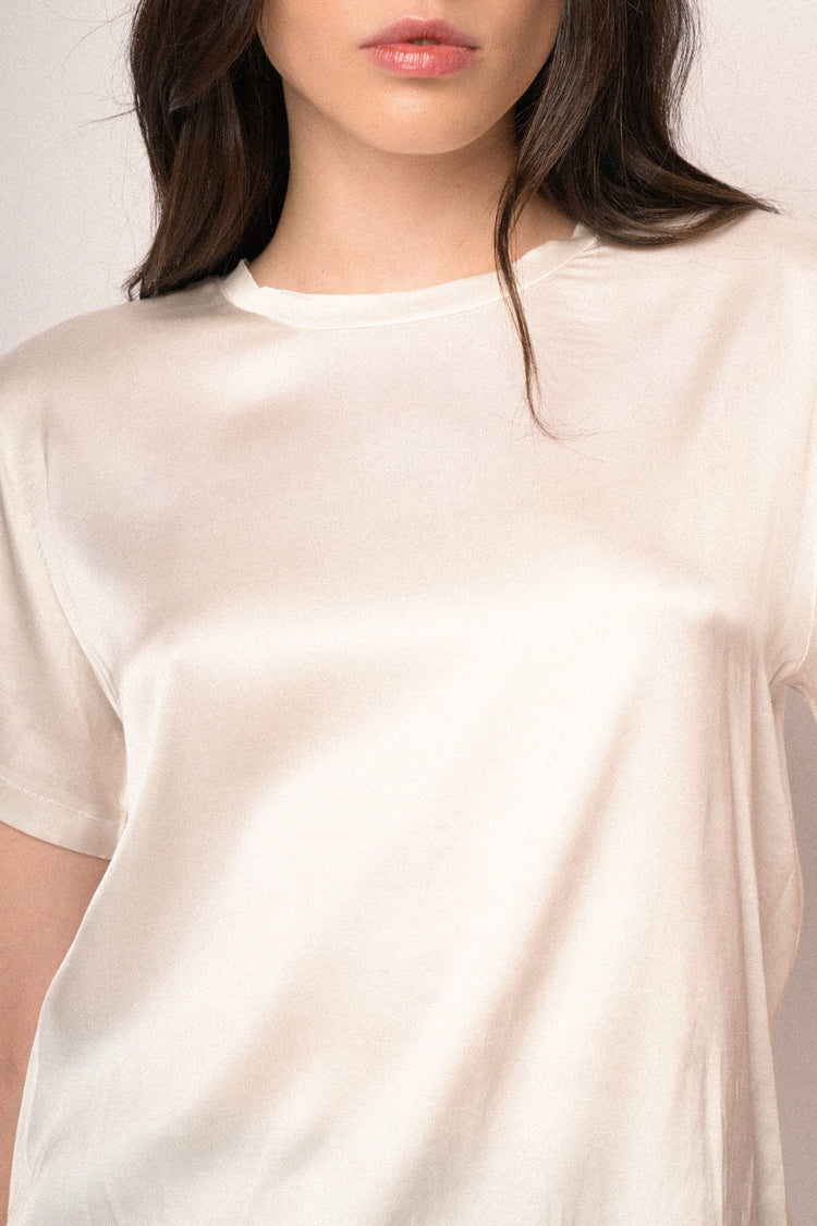 White satin viscose t-shirt