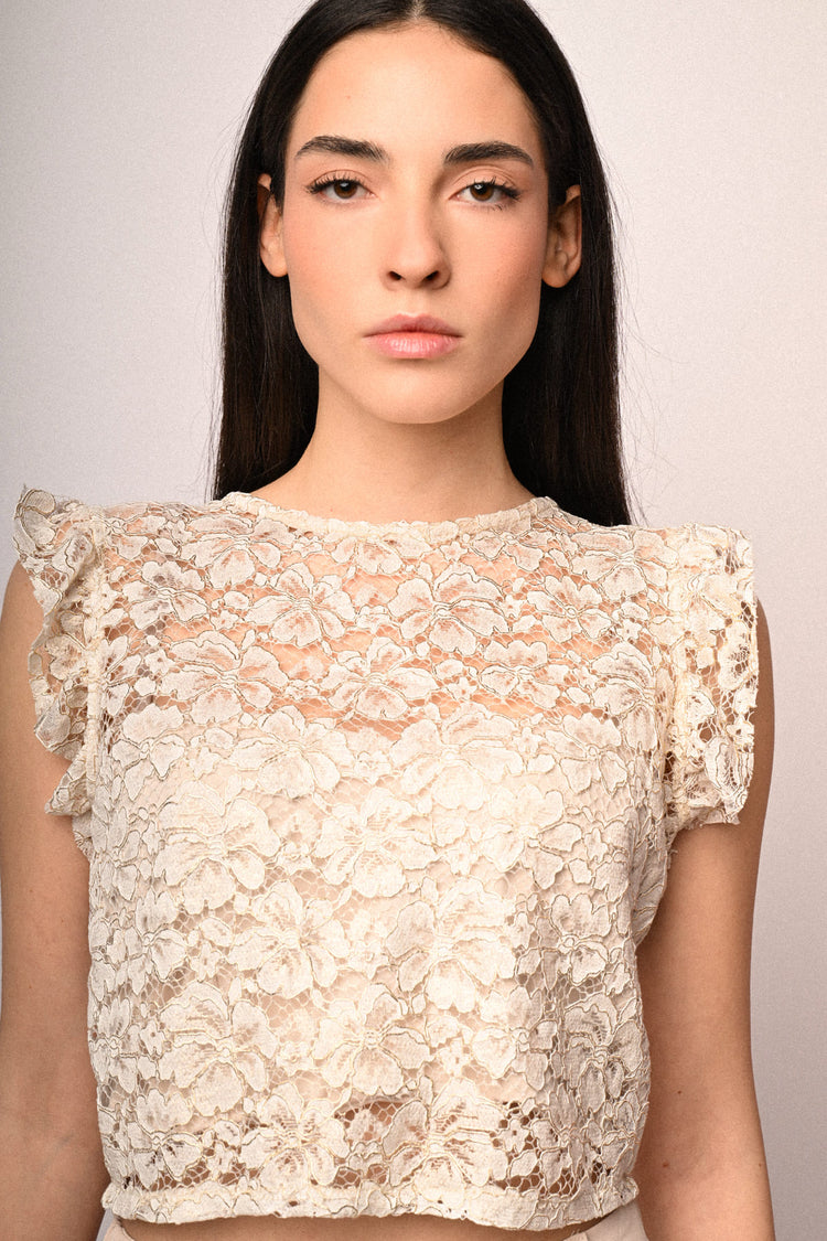 Lace cropped top