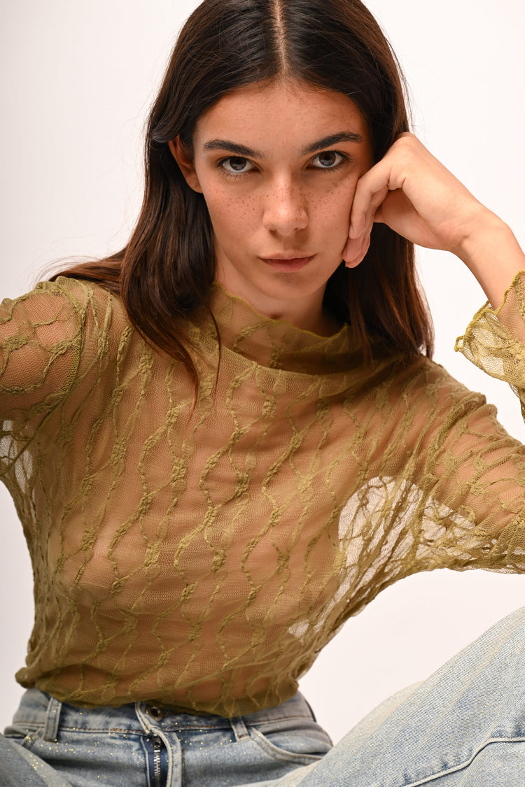 Dévoré tulle crater collar top