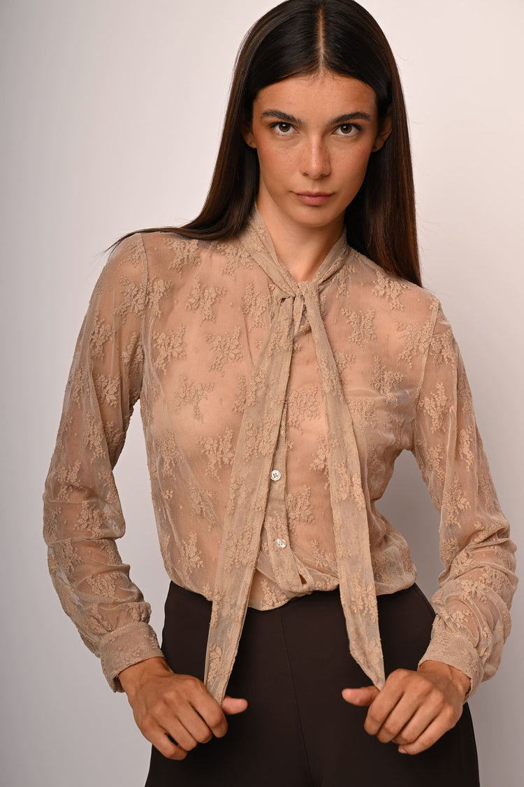 Pussy-bow-neck lace shirt