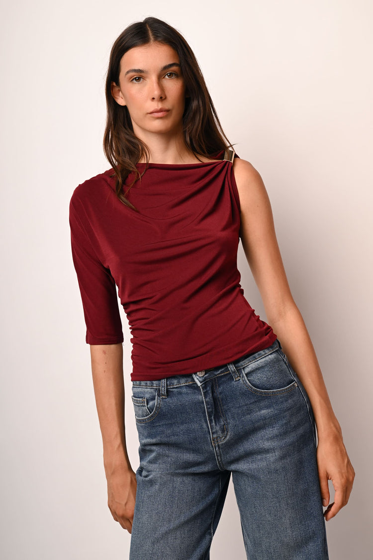 Jewel-detail asymmetric top