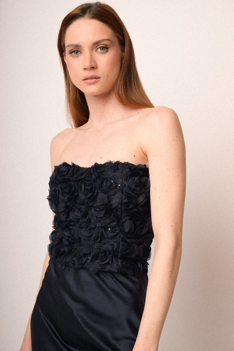 Blue 3D rose embellished sleeveless top