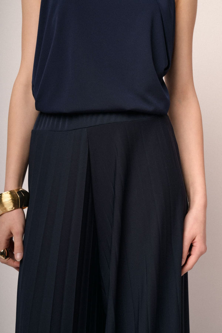 Blue pleated wide leg trousers