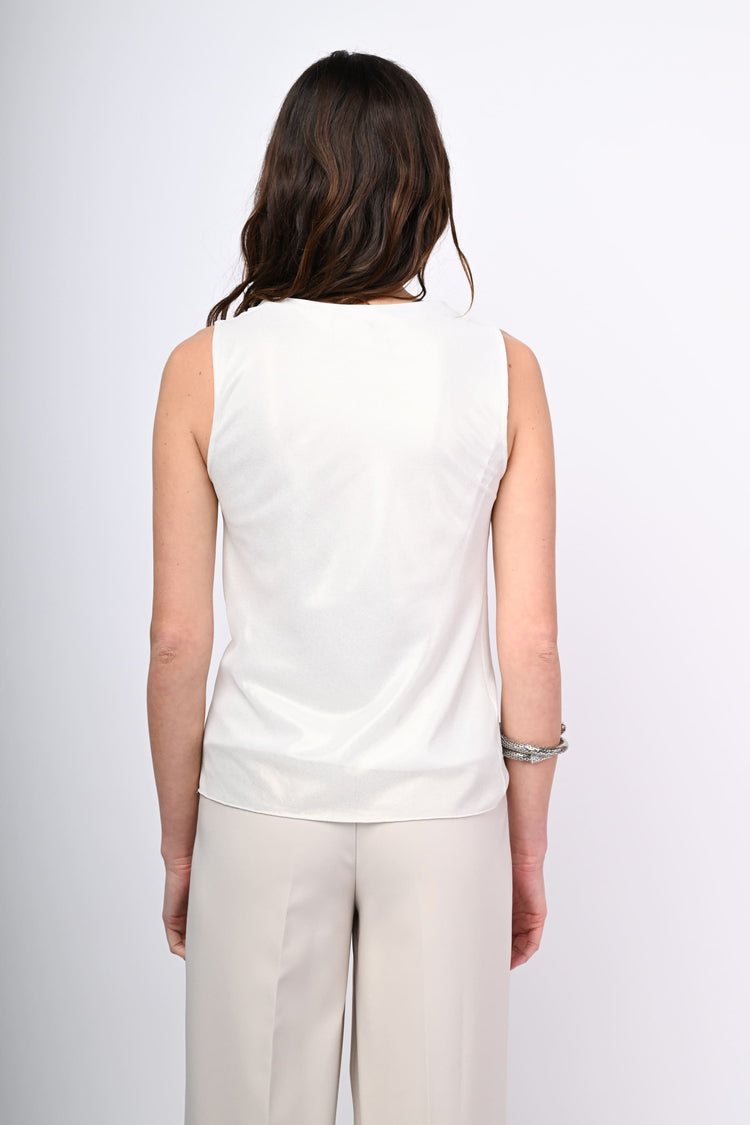 Laminated effect top