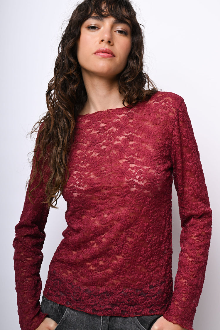 Boat neck lace top