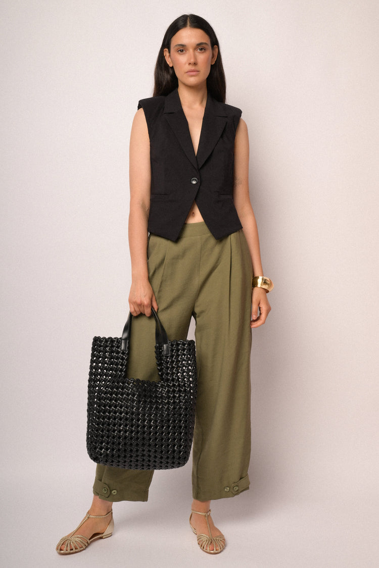 Military green cropped trousers with hem buttons