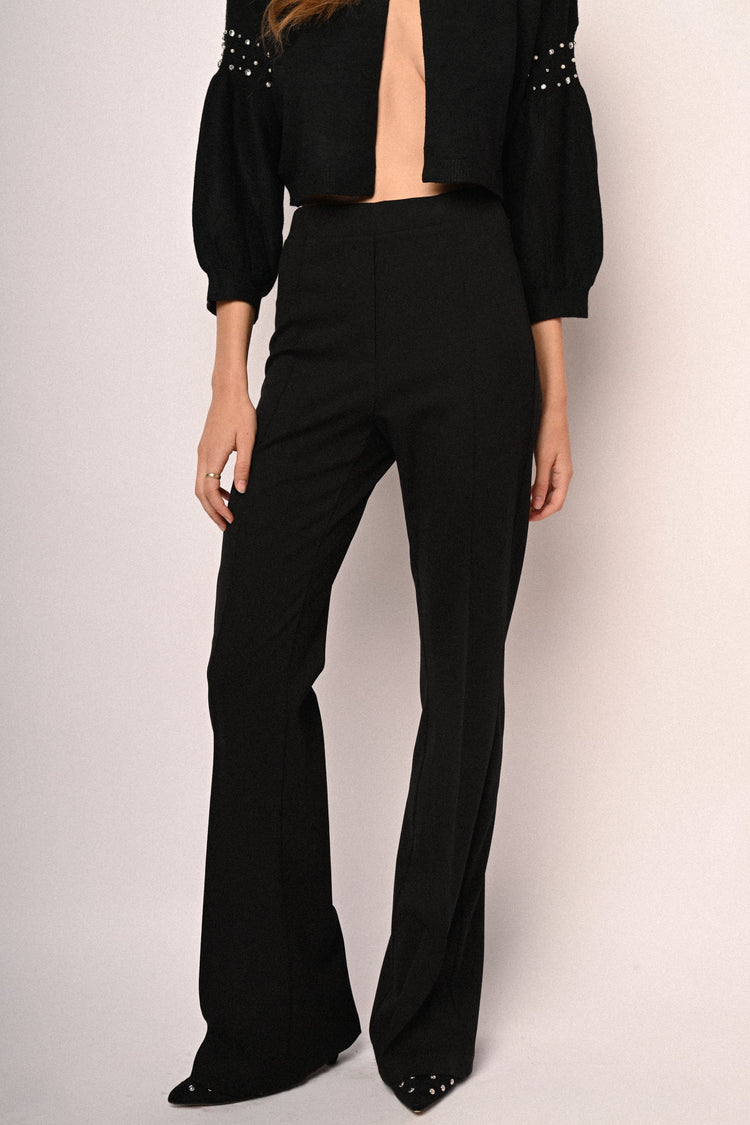 Ribbing flared trousers