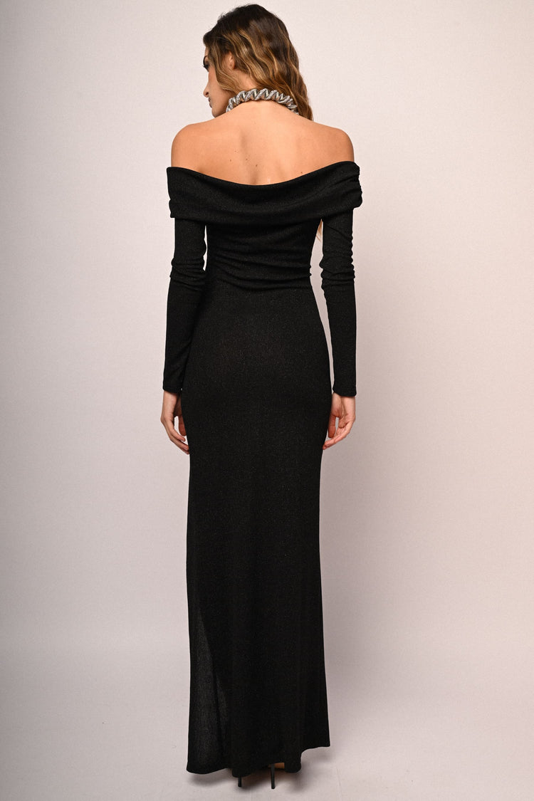 Off-the-shoulder long dress