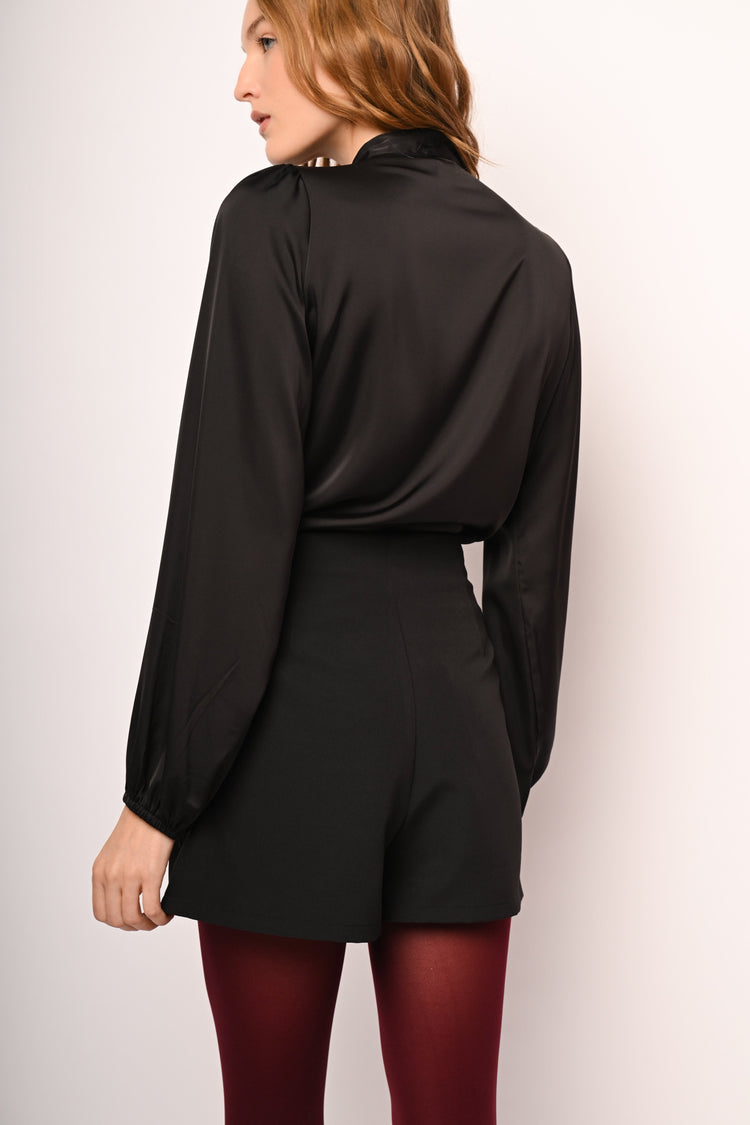 Button pleated skort