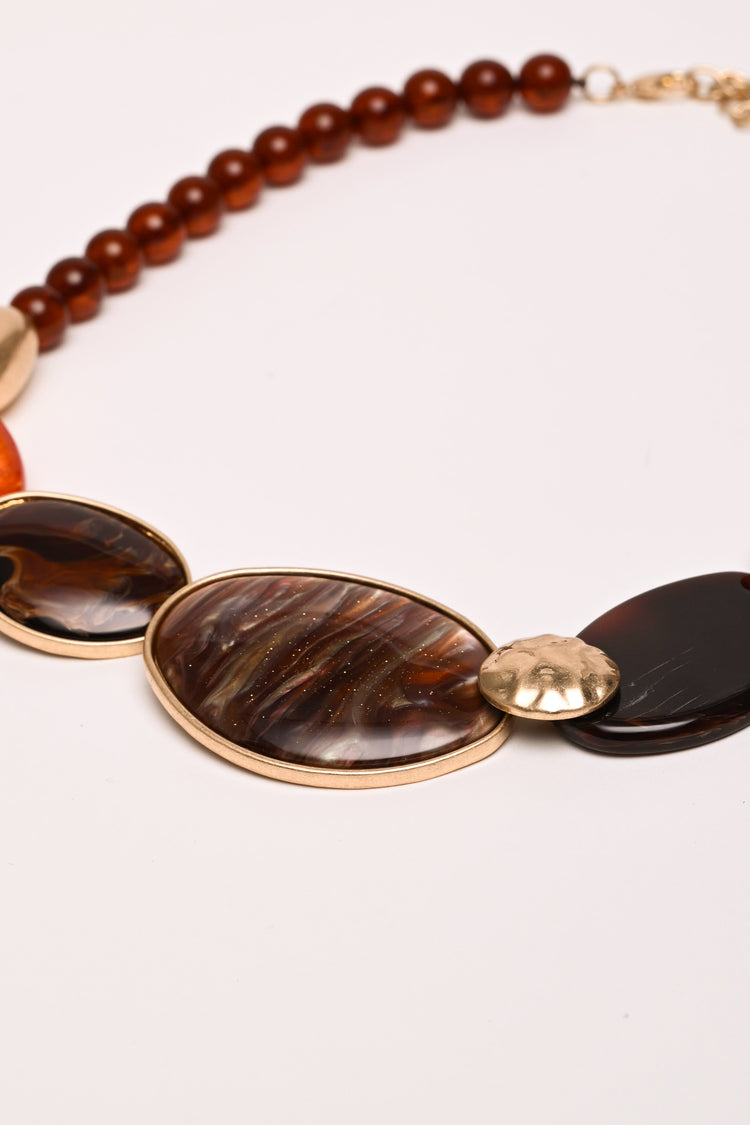 Stones and beads necklace