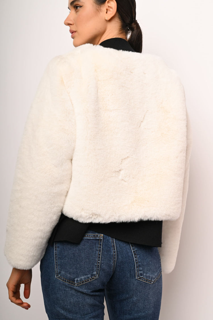 Faux fur short jacket