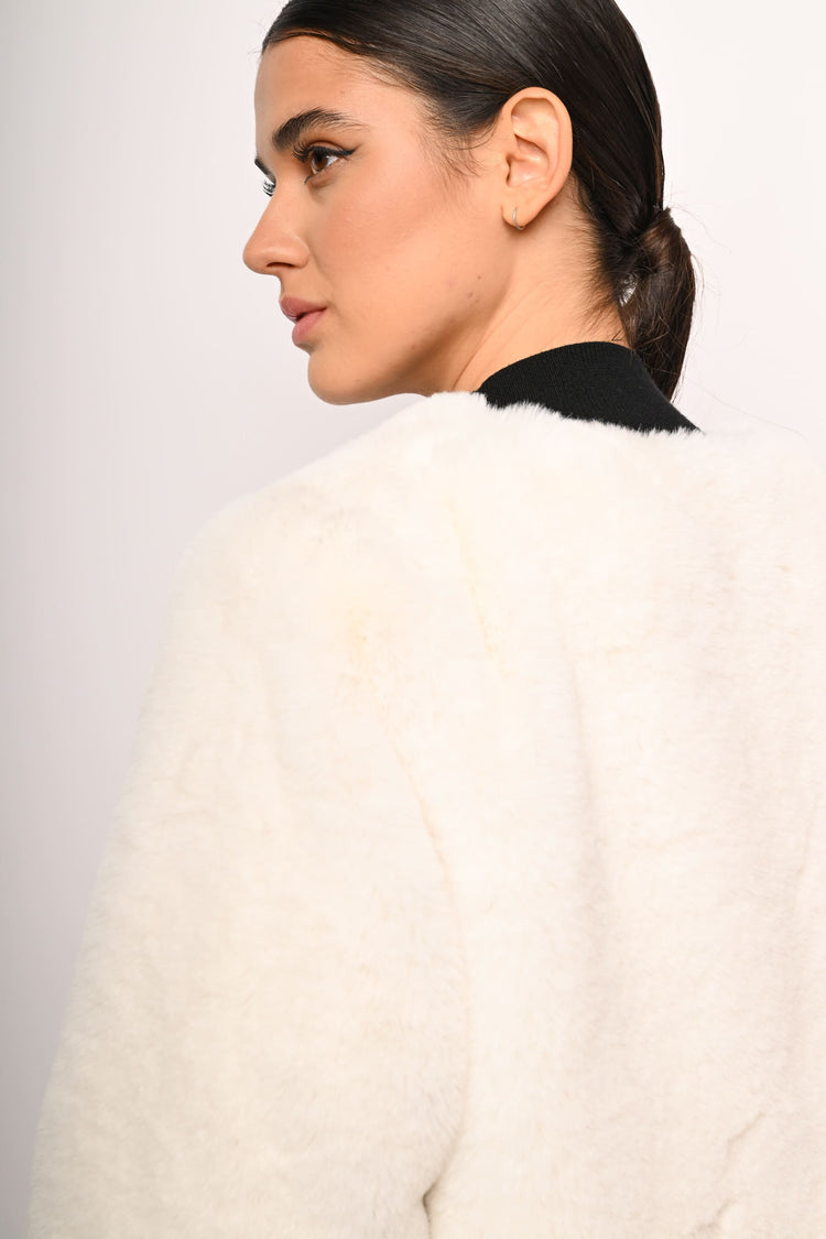 Faux fur short jacket