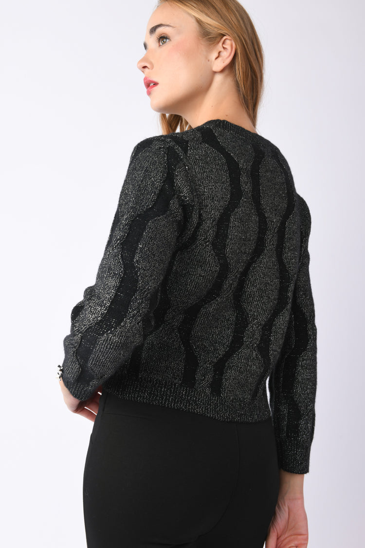 Cable-knit motif sweater