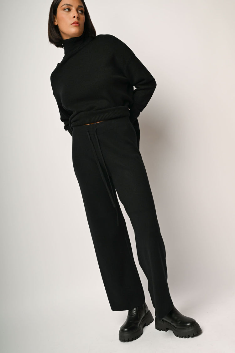 Drawstring knit sweatpants