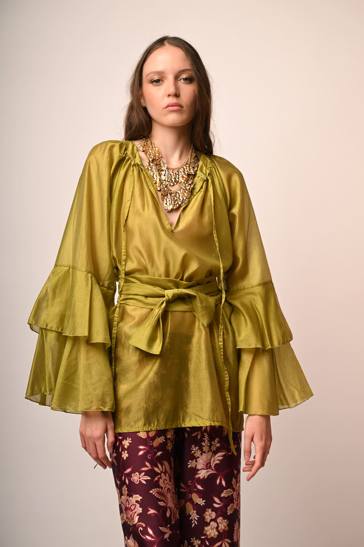 Ruffles muslin blouse